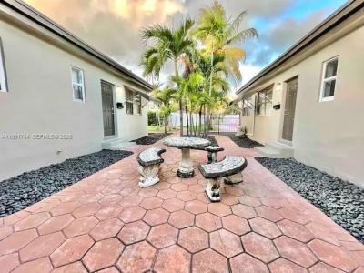 1925 Dewey St, Hollywood, Florida 33020, USA
