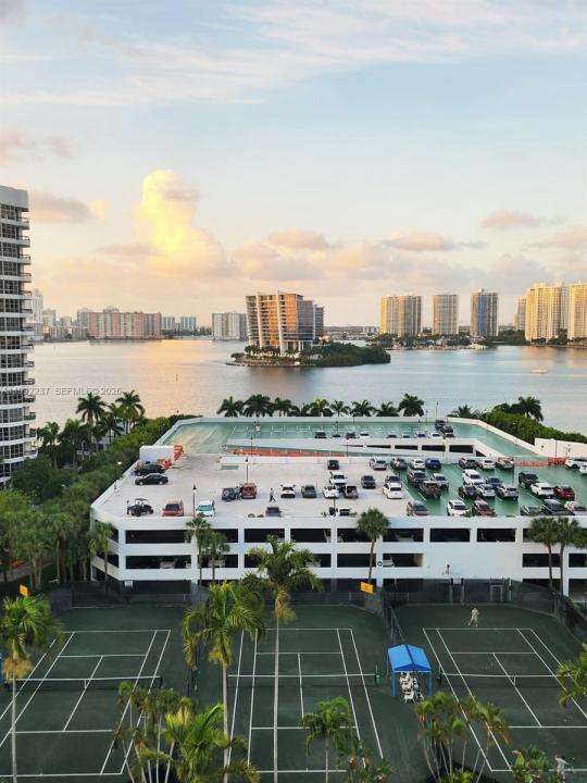 3500 Mystic Pointe Dr 1201, Aventura, Floride 33180, États-Unis