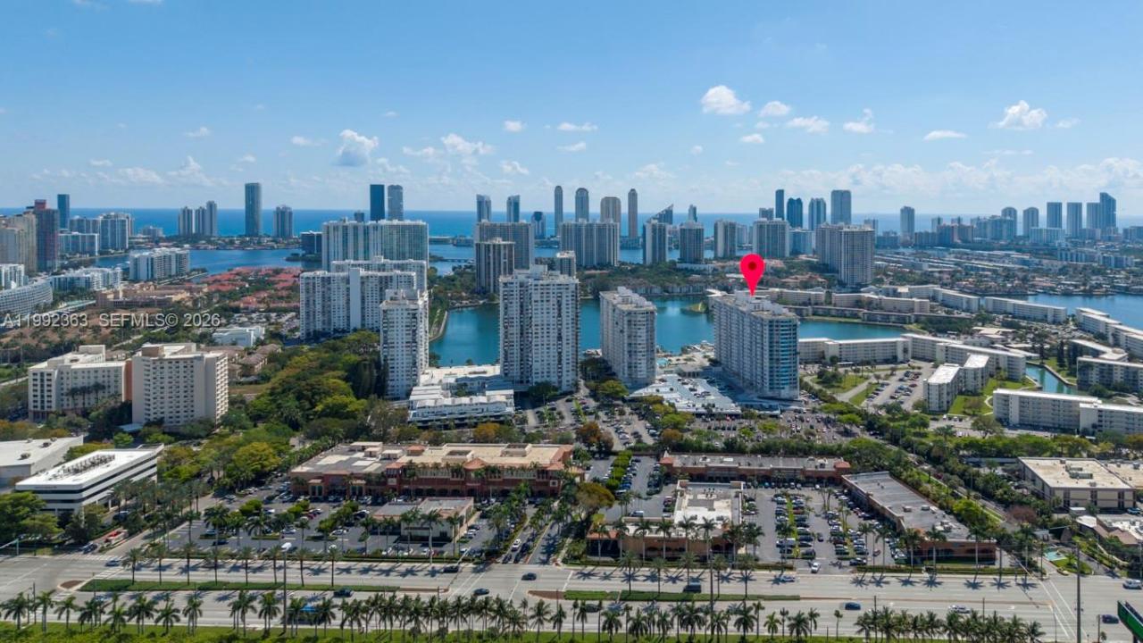 18011 Biscayne Blvd 903, Aventura, Florida 33160, USA