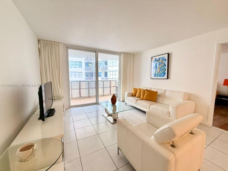 6039 Collins Ave 1506, Miami Beach, Florida 33140, Stati Uniti