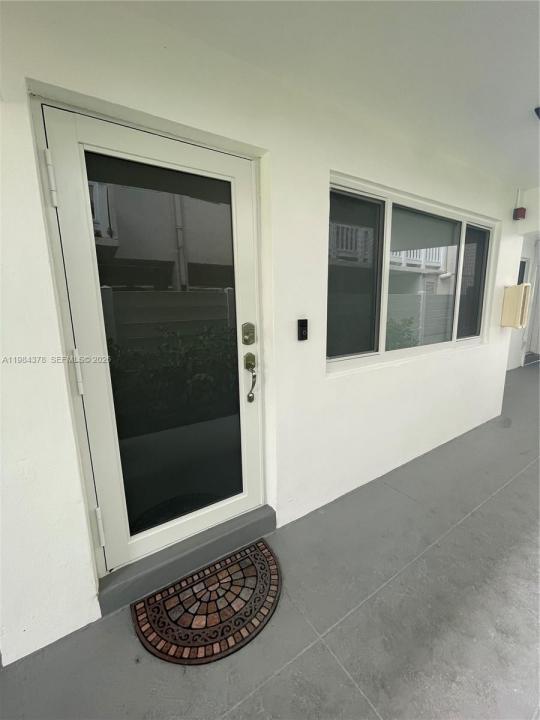 926 Michigan Ave 3, Miami Beach, Florida 33139, USA