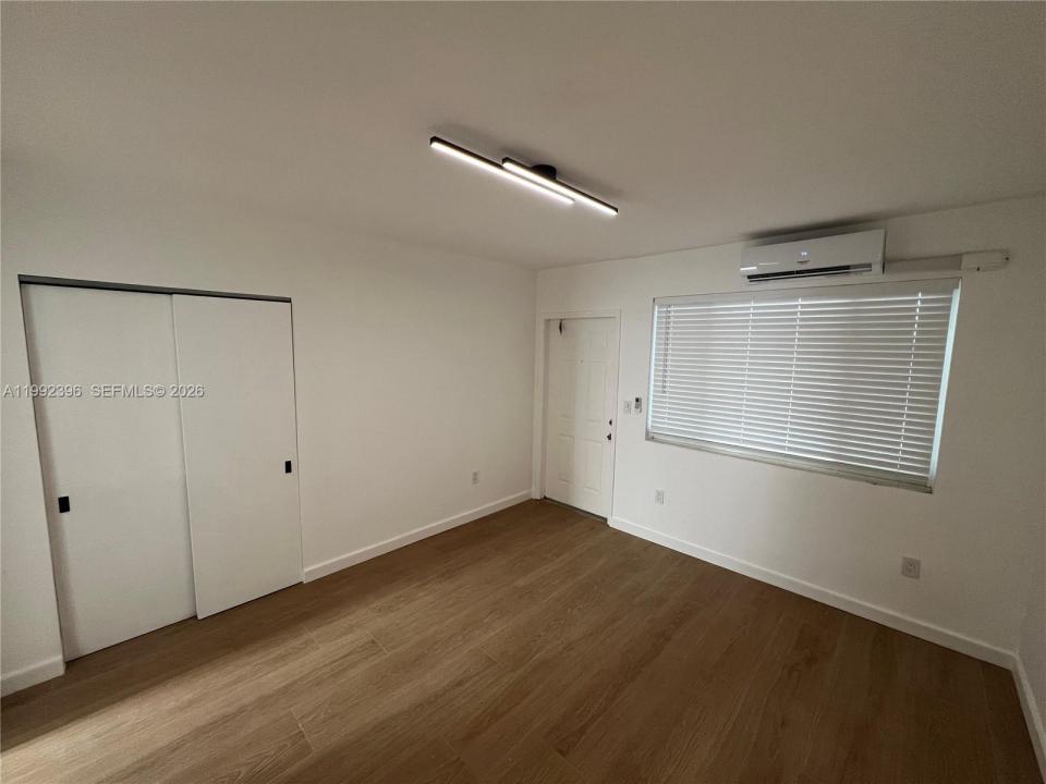 7035 NE 4th Ct 4, Miami, 플로리다 33138, 미국