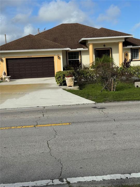 2272 SW Cameo Blvd, Port St. Lucie, Florida 34953, Estados Unidos