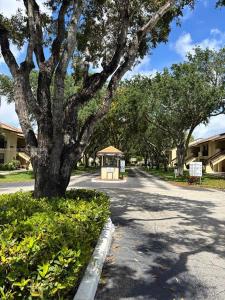 1969 SW 15th St 93, Deerfield Beach, Florida 33442, USA