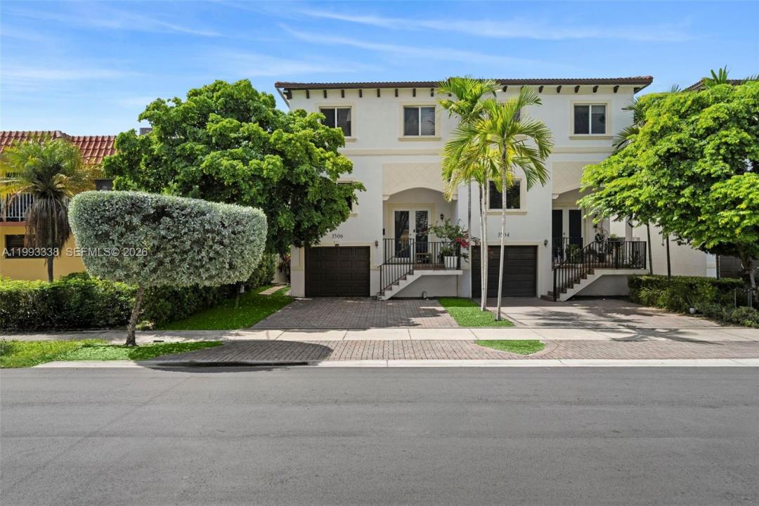 3506 NE 166th St 4, North Miami Beach, Floride 33160, États-Unis