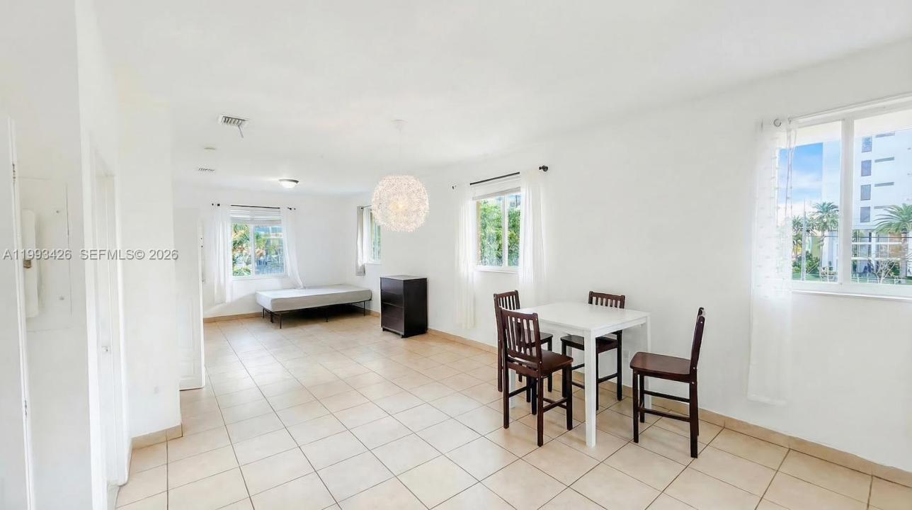 404 NE 27th St 2A, Miami, Florida 33137, Stati Uniti