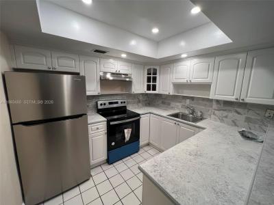 2605 NW 47th Ter 103, Lauderdale Lakes, Flórida 33313, Estados Unidos