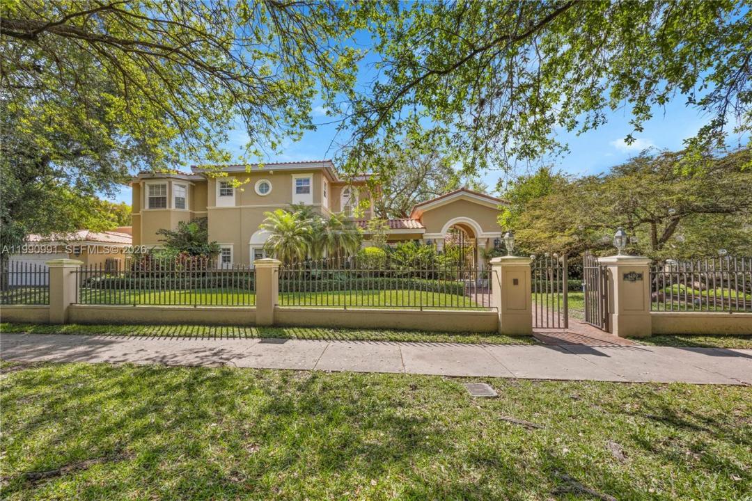 6200 Granada Blvd, Coral Gables, Florida 33146, USA