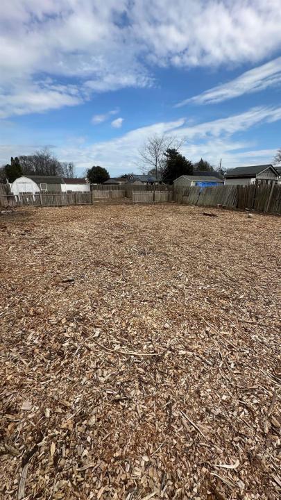 Feustal Street, Babylon, New York 11757, États-Unis