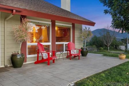 S Barcelona St., Spring Valley, Califórnia 91977, Estados Unidos