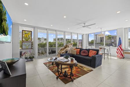3589 S Ocean Boulevard 306, South Palm Beach, Floryda 33480, USA