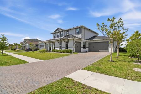 655 Hookline Circle, Loxahatchee, Florida 33470