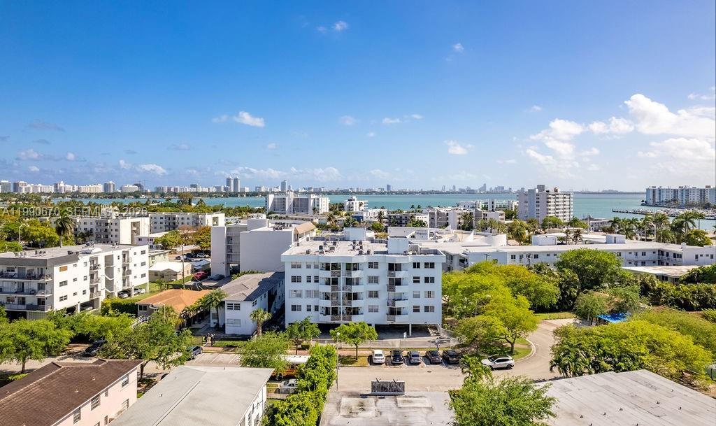 1990 Marseille Dr 402, Miami Beach, Floride 33141, États-Unis