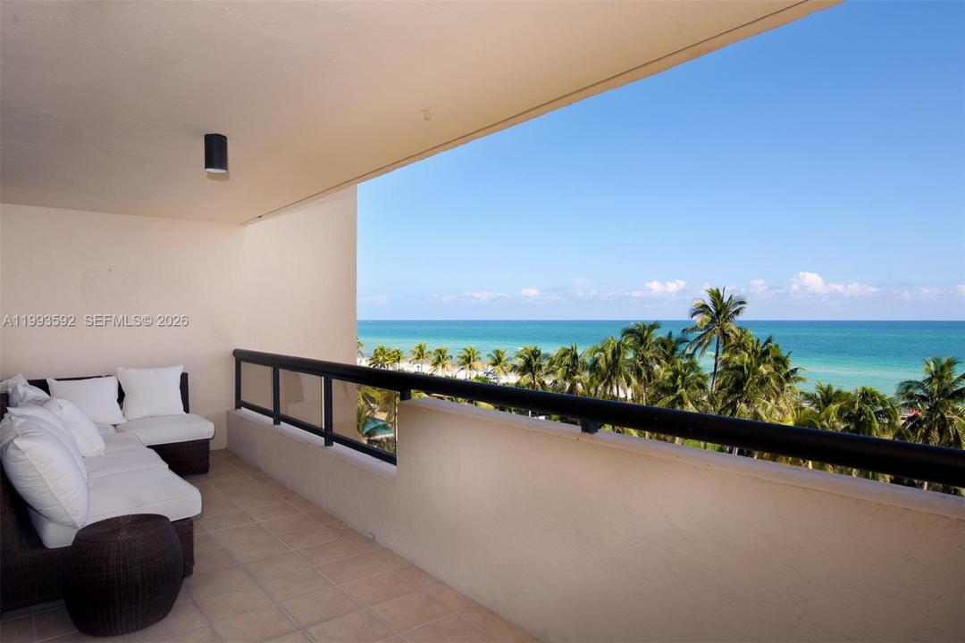 2555 Collins Ave 703, Miami Beach, Florida 33140, Stati Uniti