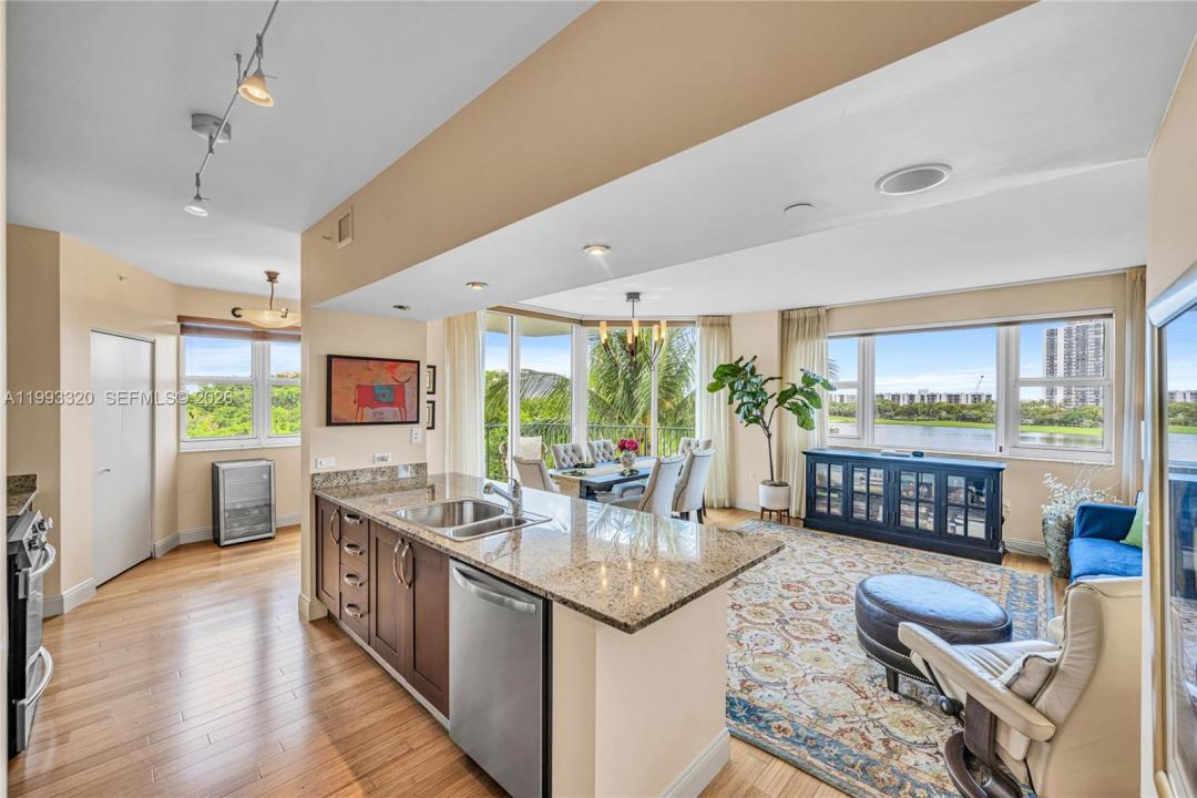20000 E Country Club Dr 508, Aventura, Floride 33180, États-Unis