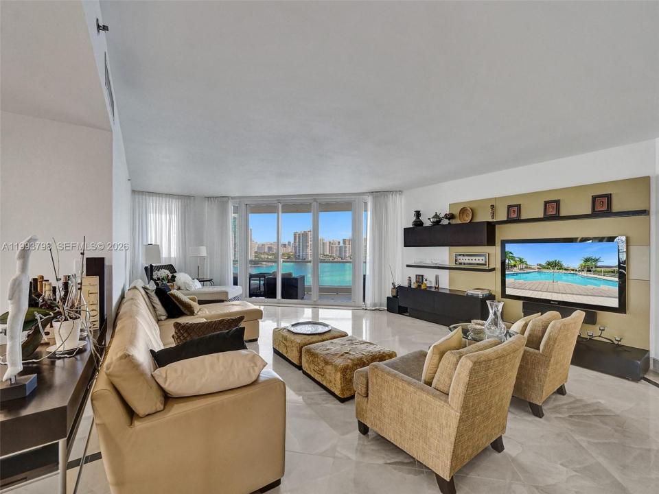 7000 Island Blvd 1207, Aventura, Florida 33160, Stati Uniti