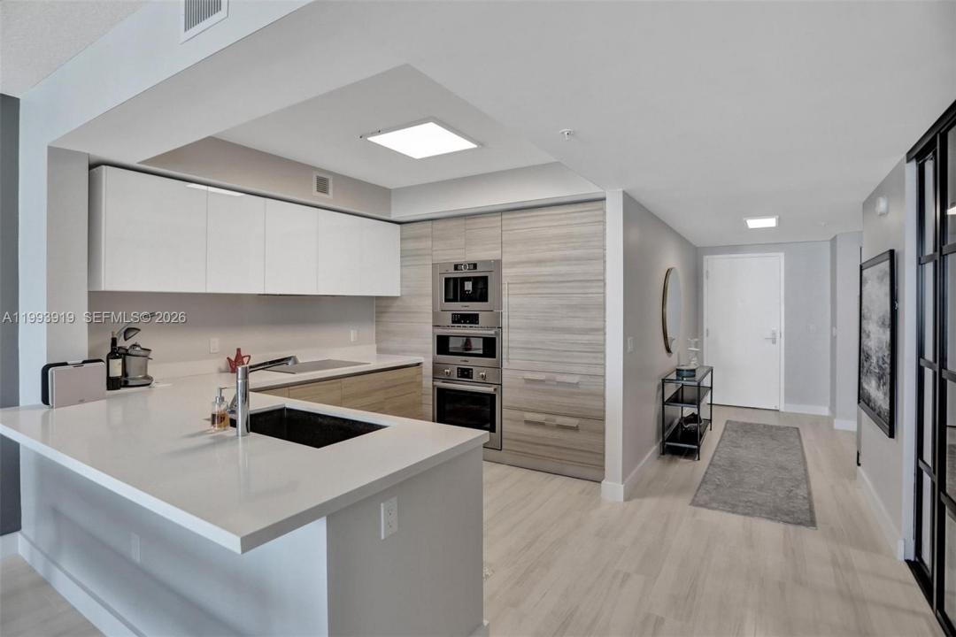 300 Sunny Isles Blvd 4-903, Sunny Isles Beach, Floride 33160, États-Unis
