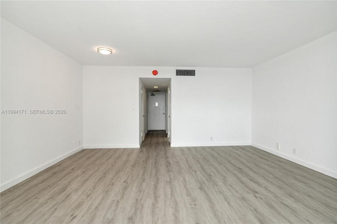 1200 West Ave 528, Miami Beach, Floride 33139, États-Unis