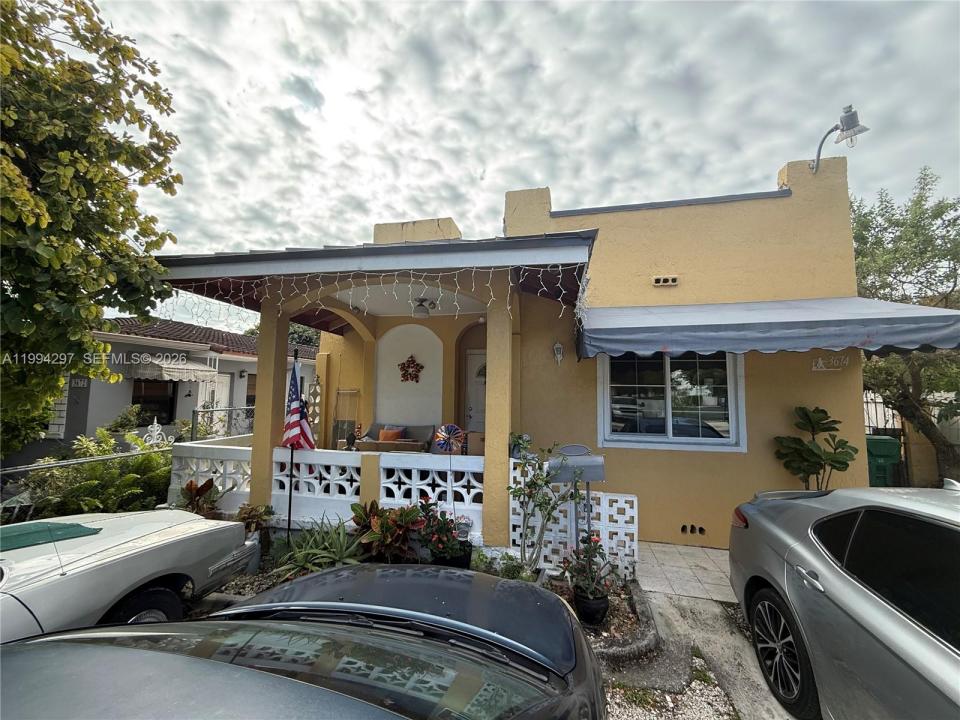 3674 SW 25th St, Miami, Floride 33133, États-Unis