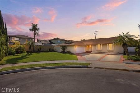 Sambar, Cypress, California 90630, Estados Unidos