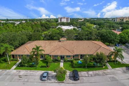 1405 SE Goldtree Drive, Port St. Lucie, פלורידה 34952, ארצות הברית של אמריקה 
