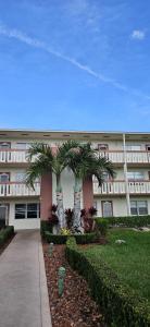198 E Preston Way 198, Boca Raton, Florida 33434