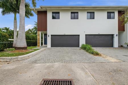 3242 SW 44th St, Dania Beach, Florida 33312, USA