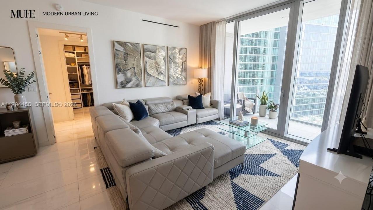 300 Biscayne Boulevard Way 3409W, Miami, Floride 33131, États-Unis