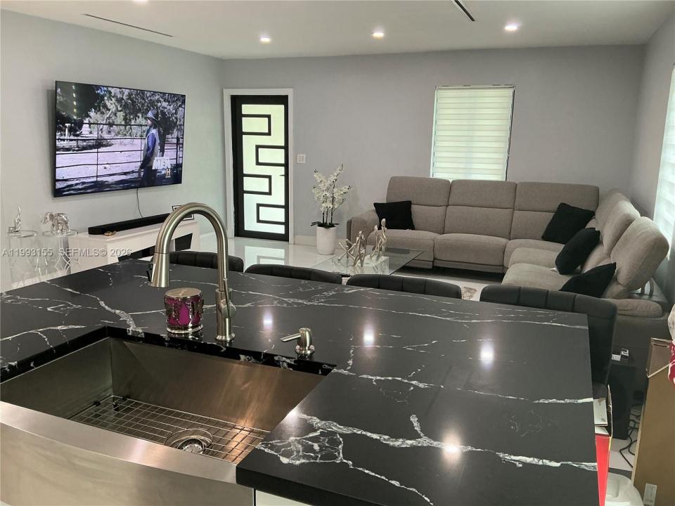 201 SW 62nd Ave, Miami, Florida 33144, Estados Unidos