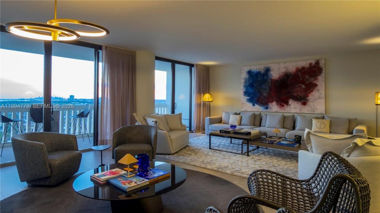 2000 Island Blvd 2404, Aventura, Floride 33160, États-Unis