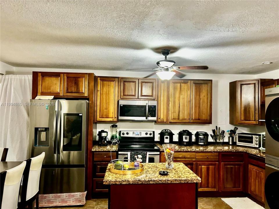 2918 Funston St 29B, Hollywood, Florida 33020, USA