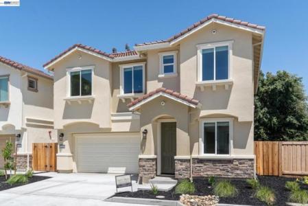Creek View Cir, Fairfield, California 94533, Stati Uniti