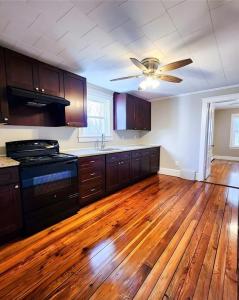 80 Ramies Lane 3, Burrillville, Rhode Island 02830, USA