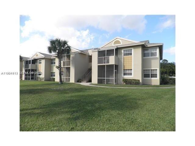 800 Cypress Park Way J1, Deerfield Beach, Floride 33064, États-Unis