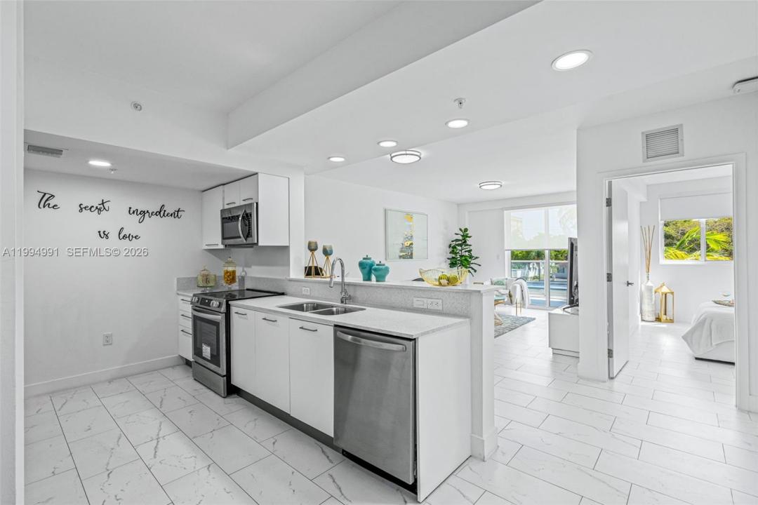 1850 Monroe St 205, Hollywood, Florida 33020, USA