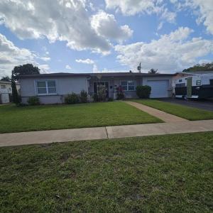 4325 NW 36th Way, Lauderdale Lakes, Florida 33309