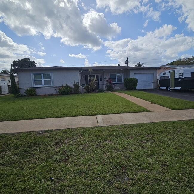 4325 NW 36th Way, Lauderdale Lakes, Florida 33309