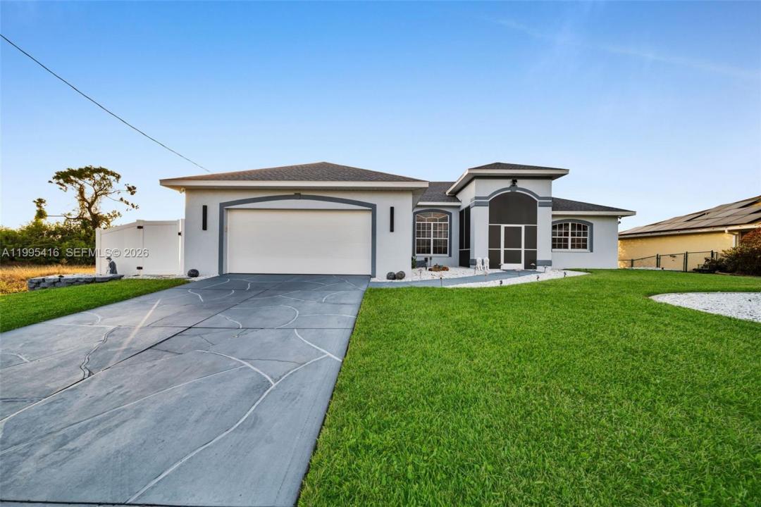 1024 NW 23, Cape Coral, Floride 33993, États-Unis