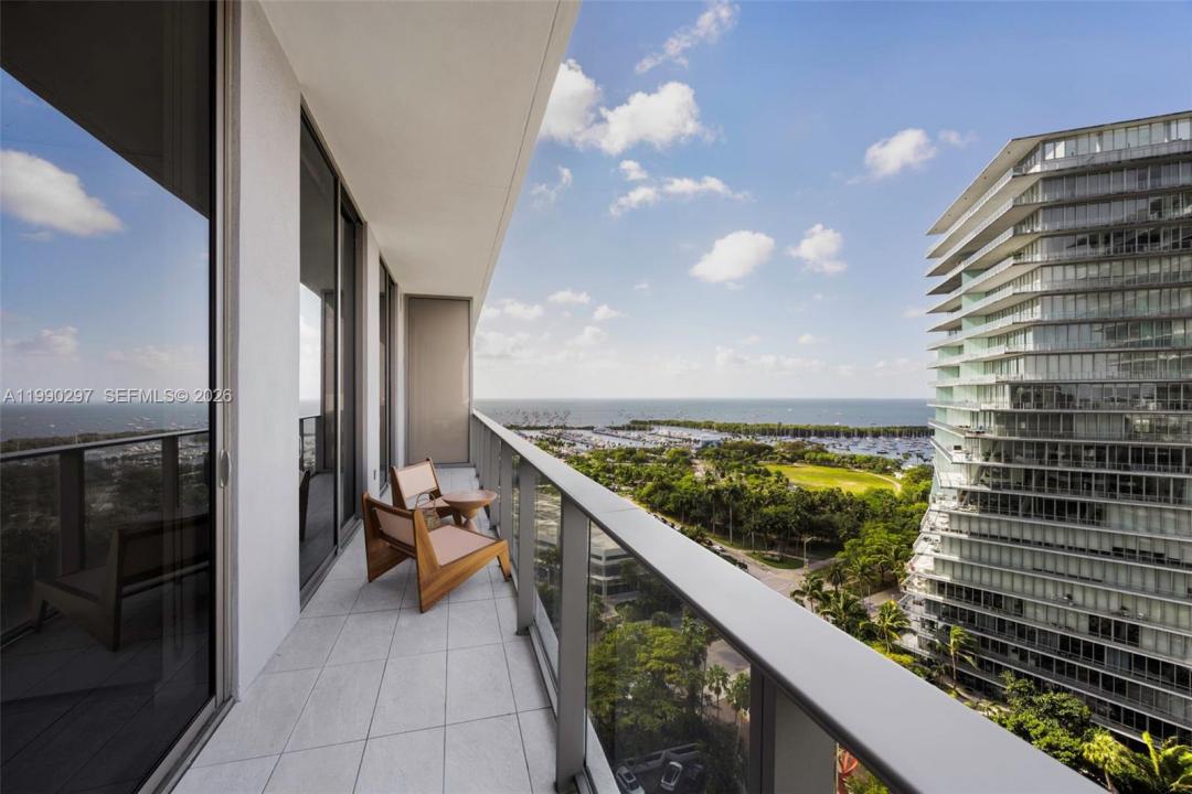 2655 S Bayshore Dr 1505, Coconut Grove, Flórida 33133, Estados Unidos