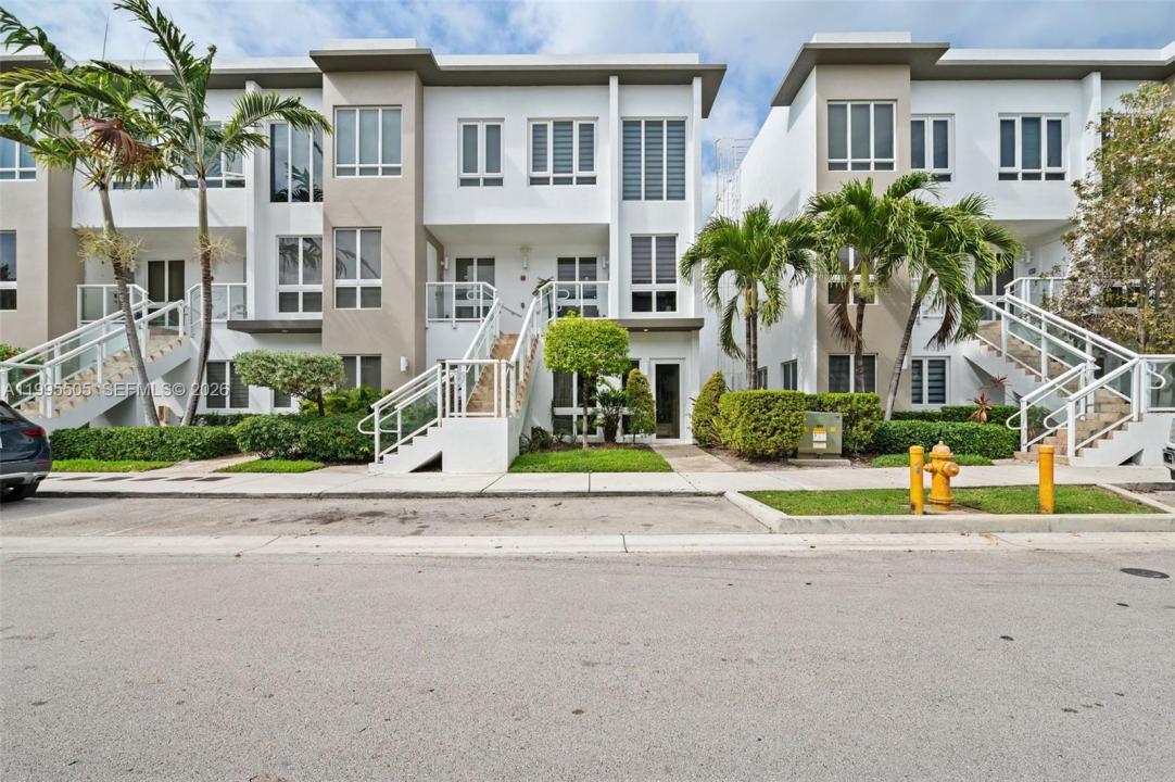 10305 NW 63rd Ter 105, Doral, Floride 33178, États-Unis
