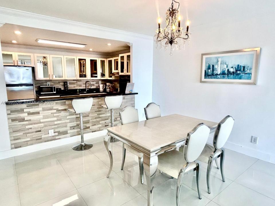 19370 Collins Ave 1015, Sunny Isles Beach, Floride 33160, États-Unis
