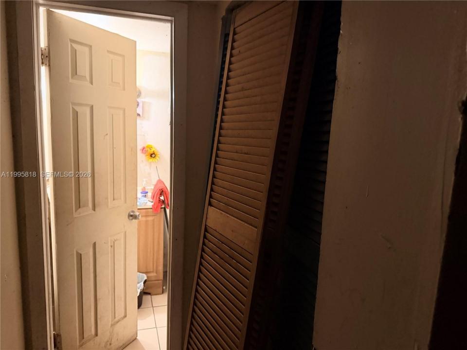 3700 NW 21st St 401, Lauderdale Lakes, Floride 33311, États-Unis