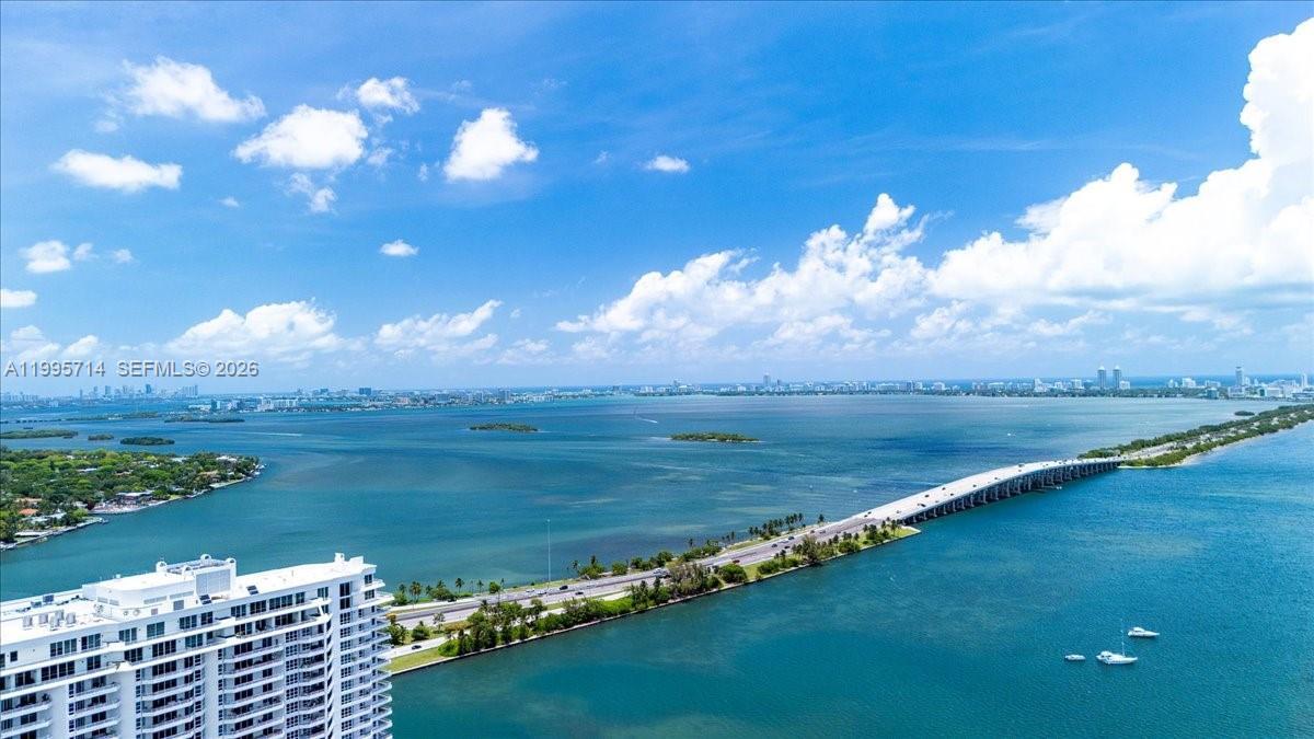 501 NE 31st St 1201, Miami, Florida 33137, USA