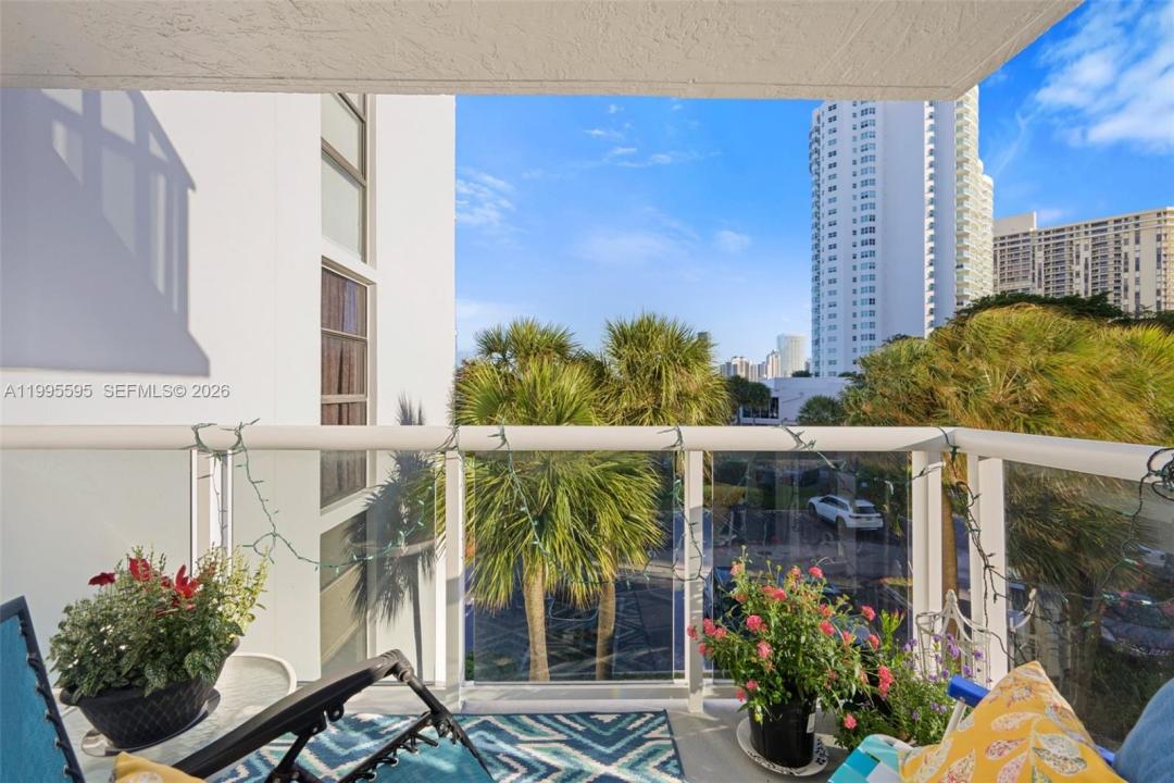 20515 E Country Club Dr 348, Aventura, Florida 33180, Estados Unidos