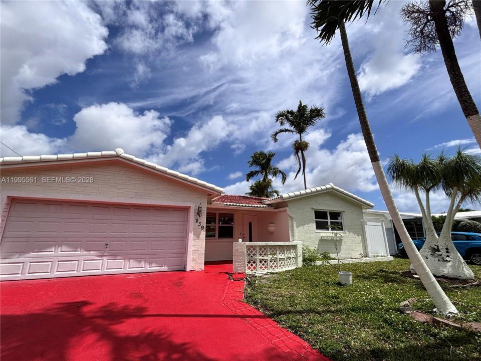 839 S Highland Dr Right, Hollywood, Floride 33021, États-Unis
