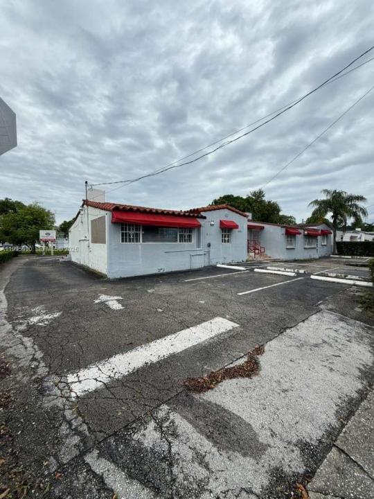 4141 SW 6th St, Miami, فلوريدا 33134, الولايات المتحدة
