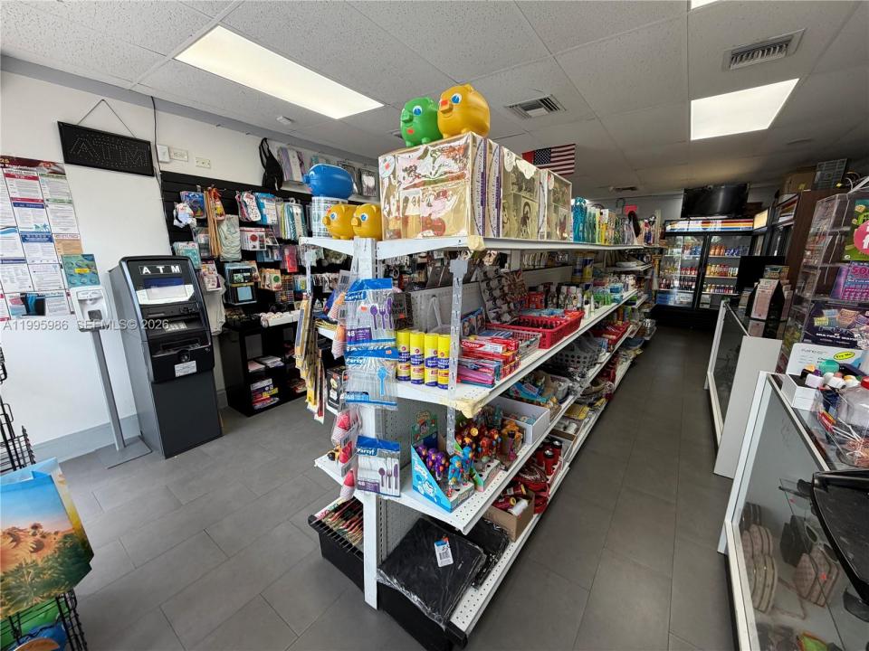 GROCERY STORE FOR SALE, Miami, Floride 33155, États-Unis