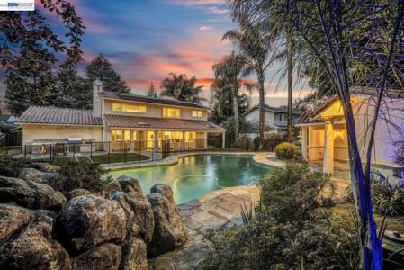 Posada Way, Fremont, Californie 94536, États-Unis