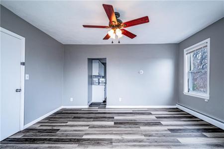 216 Maplewood Avenue, Cranston, رود ايلاند 02920, الولايات المتحدة