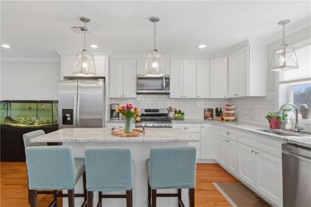 25 Graniteville Road, Burrillville, RI 02830, USA